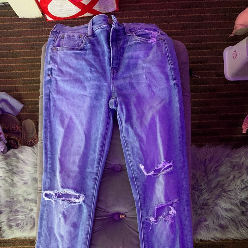 American Eagle Skinny Jeans distesssed